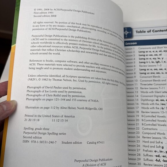 Spelling Grade 3 - Paperback By Purposeful design NEW - Picture 4 of 4